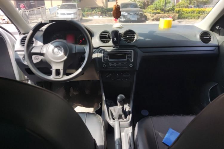 Used Volkswagen Jetta 2013 1.4L Manual Fashion Model
