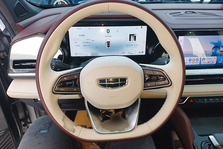 Used Geely Auto Monjaro L 2024 2.0TD High-Power Automatic Two-Wheel Drive Yunqi Version