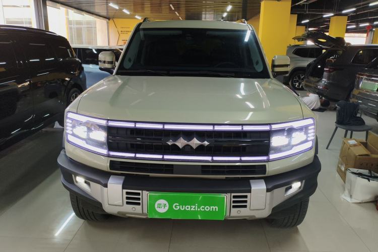 Used Formula Leopard 5 2023 Navigator Edition