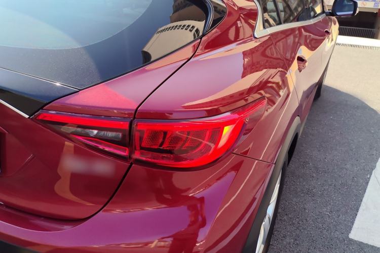 Used Infiniti QX30 2017 1.6T Two-Wheel-Drive Sport Edition
