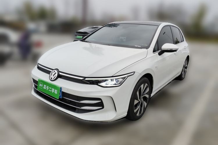 Used Volkswagen Golf 2025 Facelifted 300TSI Pro