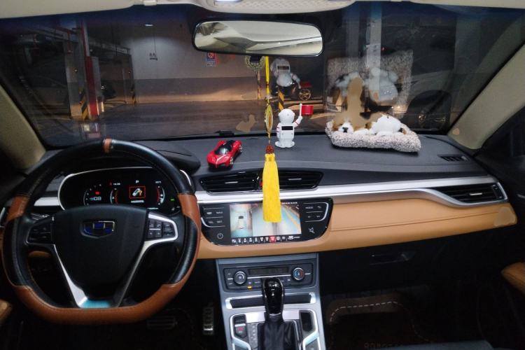 Used Geely Auto Vision S1 2018 1.4T CVT FENGXING Model Interior 2