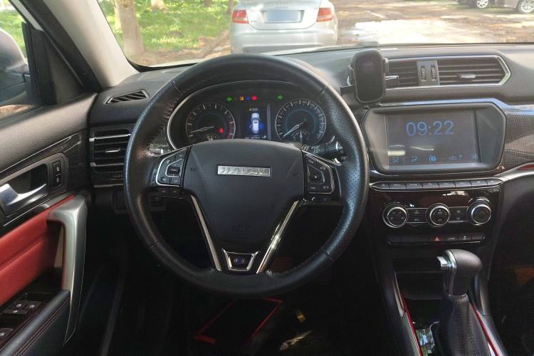 Used Haval H2 2017 Blue Label 1.5T Automatic Two-Wheel Drive Luxury Model