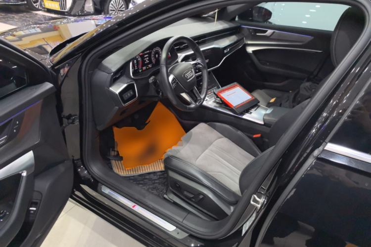 Used Audi A6L 2022 40 TFSI Luxury Dynamic Model Driver Seat