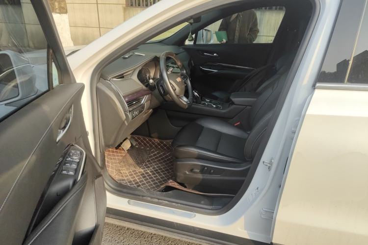 Used Cadillac XT4 2022 28T Two-Wheel Drive Fashion Edition