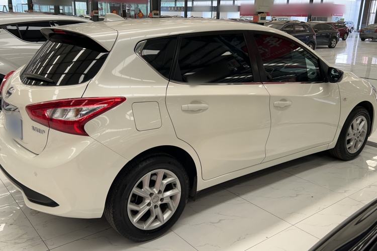 Used Nissan Tiida 2021 1.6L CVT Cool Edition Exterior 3