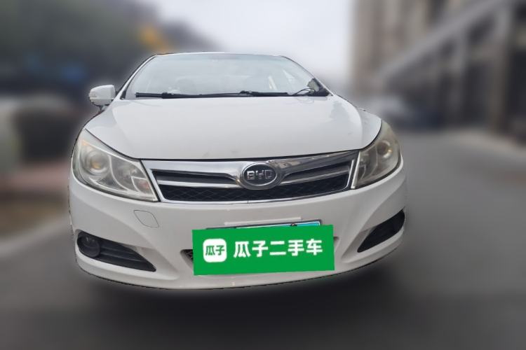 Used BYD Surui 2014 1.5L Manual Luxury Model
