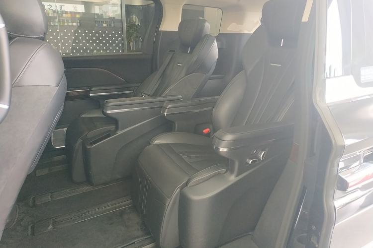 Used Hongqi HQ9 2023 2.0T Smart Connect Flagship Edition Left Rear Seat
