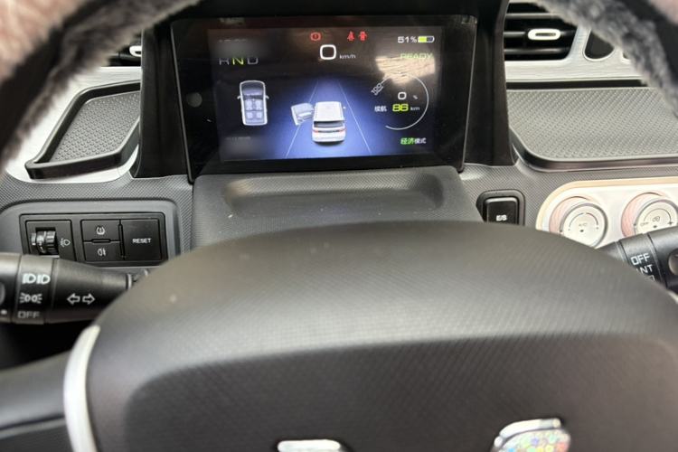 Used Wuling Hongguang MINIEV 2021 Macaron Premium Model – Lithium Iron Phosphate Interior 3