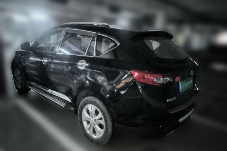 Used Land X5 2014 2.0T Automatic Innovation Edition Rear Left 45 Deg