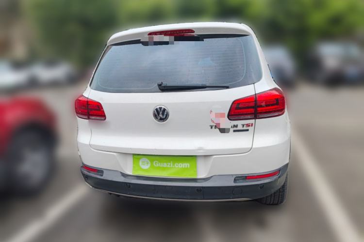 Used Volkswagen Tiguan 2015 1.8TSI Automatic All-Wheel-Drive Luxury Model