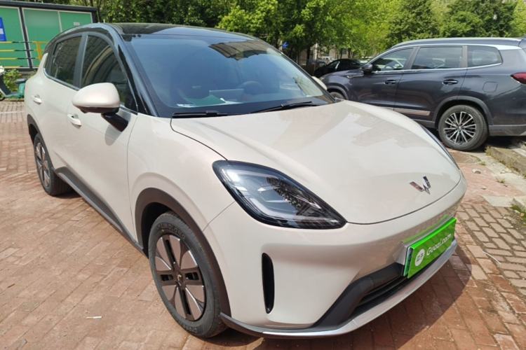 Used Wuling Bingo S 2025 Model 430km Deluxe Edition Front Right 45 Deg