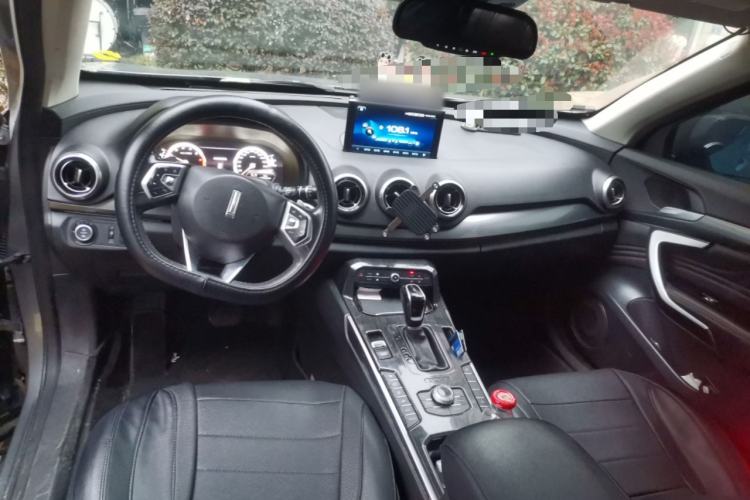 Used Wey VV7 2017 2.0T Ultra-Luxury Version
