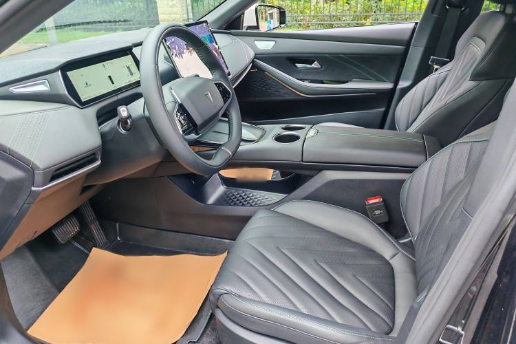 Used Deepal SL03 2025 Range-Extended Elite Version