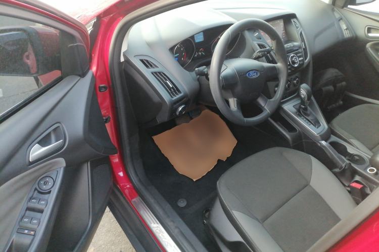 Used Ford Focus 2012 Hatchback 1.6L Automatic Comfort Model