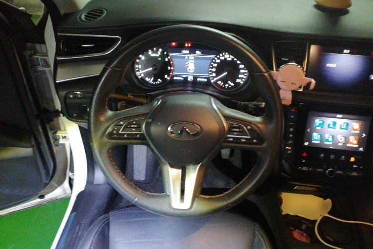 Used Infiniti QX50 2020 Revised Version 2.0T All-Wheel Drive Navigation Edition Steering Wheel