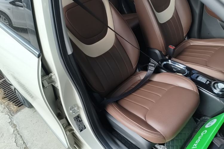 Used Wuling Bingo 2023 410 km Lingxi Deluxe Edition