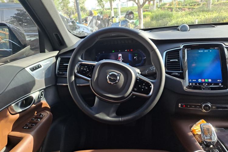 Used Volvo XC90 New Energy 2023 T8 RECHARGE Luxury Prestige 7-Seater Steering Wheel