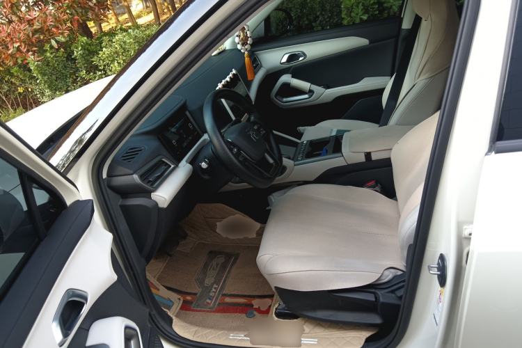 Used BYD Yuan UP 2025 Model 301KM Leading Version Left Front Seat