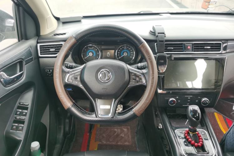 Used Dongfeng Fengon 580 2017 1.5T CVT Luxury Model