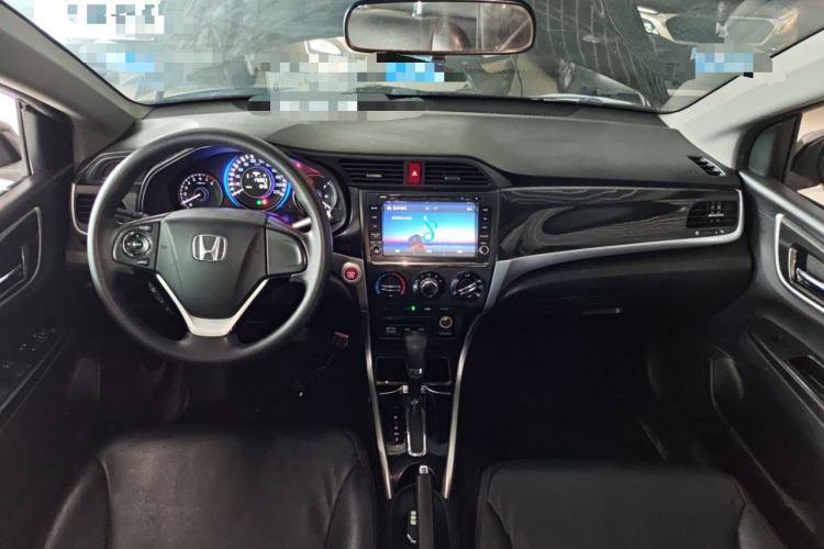 Used Honda Crider 2013 1.8L automatic luxury edition Center Console