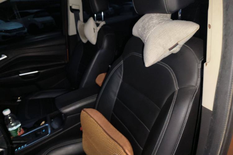 Used Ford Kuga 2017 EcoBoost 180 Two-Wheel-Drive Platinum Edition
