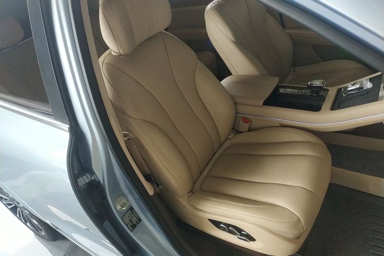 Used Hima AITO M7 2024 1.5T Intelligent Driving 4WD Max Edition 5 Seats Right Front Seat