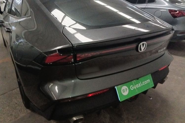 Used Changan UNI-V 2023 1.5T Prestige Model