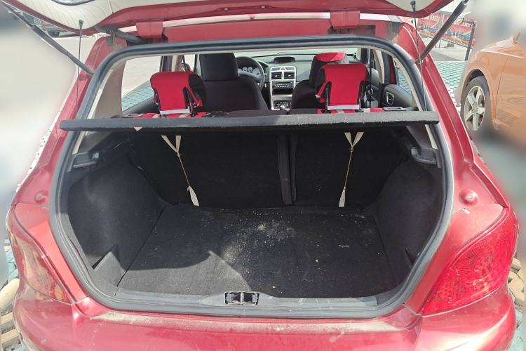 Used Peugeot 307 2008 Hatchback 1.6L Manual Deluxe Edition Trunk