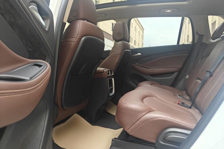 Used Buick Envision 2016 28T Four-Wheel Drive Luxury Model Interior 2