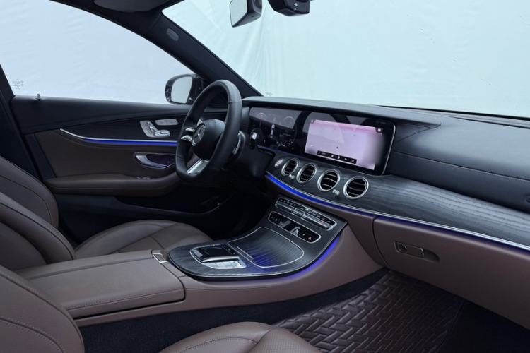 Used Mercedes-Benz E-Class 2022 Revised Version E 300 L Sport Luxury Edition
