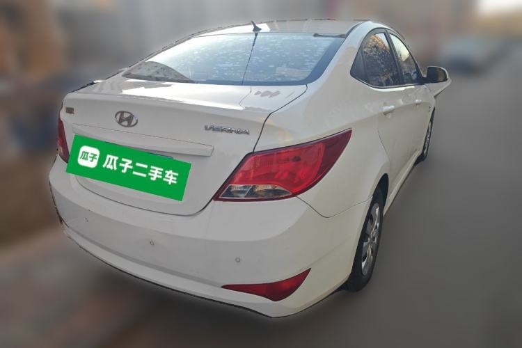 Used Hyundai Verna (older generation) 2014 1.4L Manual Smart GLS Trim Exterior 5