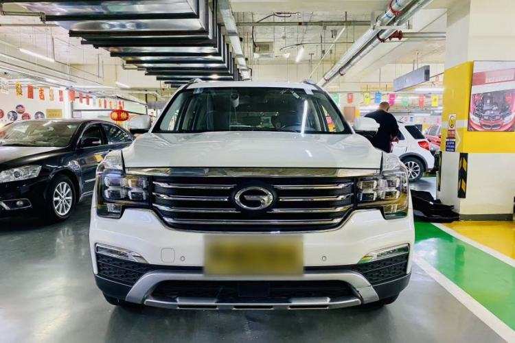 Used GAC Trumpchi GS8 2017 320T Two-Wheel Drive Luxury Smart Connectivity Version (7 Seats)