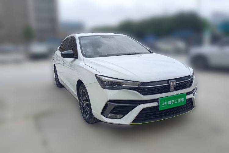 Used Roewe i5 2021 1.5L CVT Diamond Edition Front Right 45 Deg