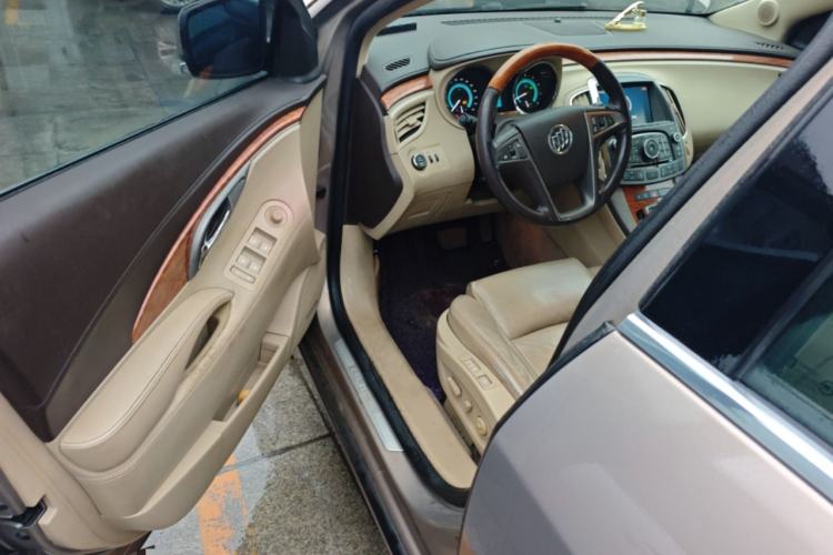 Used Buick LaCrosse 2010 3.0L Flagship Edition
