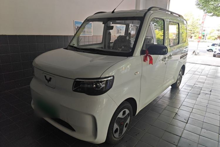 Used Wuling Zhiguang New Energy 2025 Model 305km Ambitious Edition