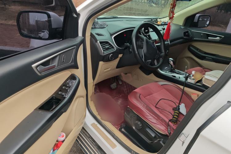 Used Ford Edge 2016 EcoBoost 245 Two-Wheel-Drive Titanium 5-Seater
