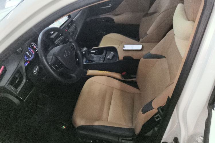 Used Lexus ES 2022 200 Excellence Edition
