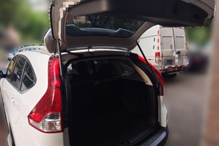 Used Honda CR-V 2013 2.0L 2WD Classic Edition Trunk