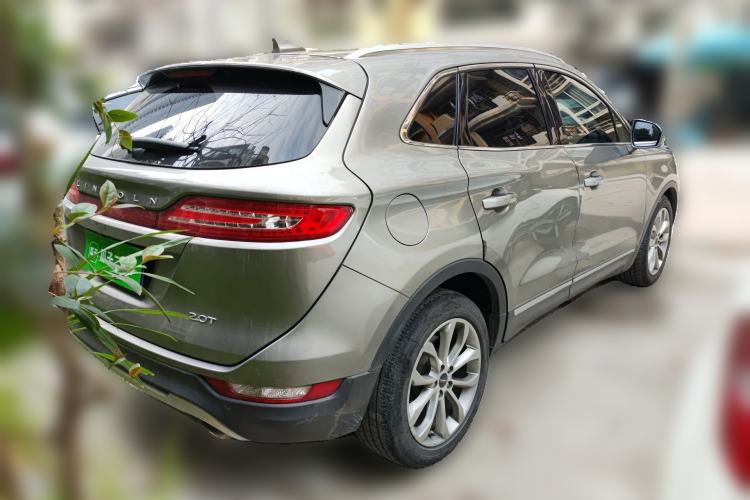 Used Lincoln MKC 2017 2.0T Two-Wheel-Drive Luxury Edition