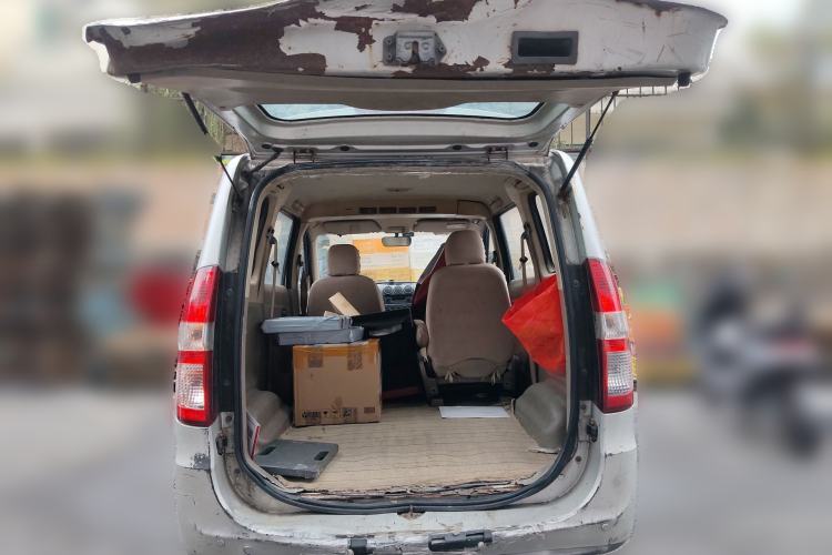 Used Wuling Hongguang 2013 1.5L Standard Version
