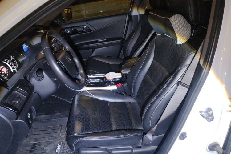 Used Honda Accord 2016 2.0L Elite Edition
