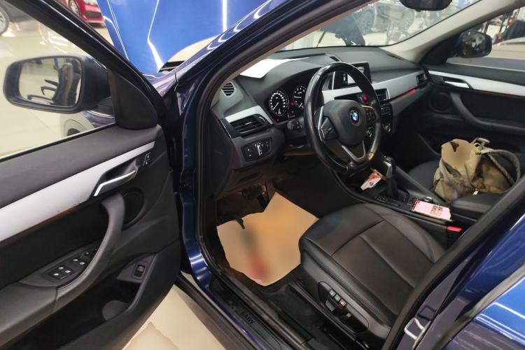 Used BMW X1 2019 sDrive20Li Leading Model
