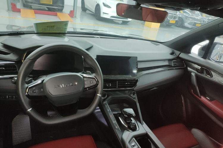 Used Lynk & Co 06 2020 1.5T JinPro model
