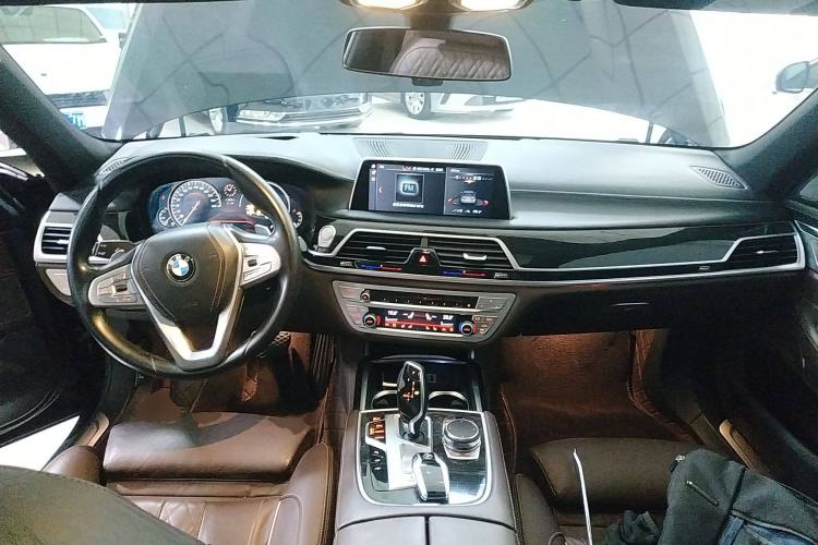 Used BMW 7 Series 2018 740Li M Sport Package Leading Model