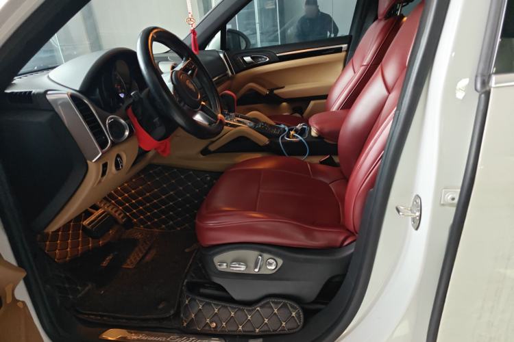 Used Porsche Cayenne 2016 Cayenne Platinum Edition 3.0T