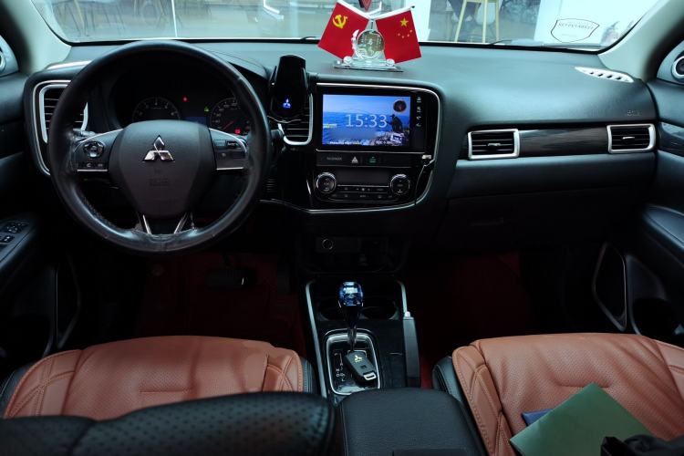 Used Mitsubishi Outlander 2017 2.0L Two-Wheel Drive Glory Edition 5 Seats