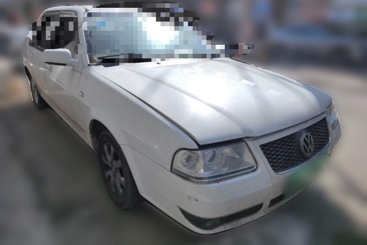 Used Volkswagen Santana Vista 2008 1.8L Manual Comfort Edition Front Right 45 Deg