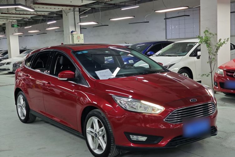 Used Ford Focus 2020 Hatchback Classic 1.5L Automatic Trendy Model Exterior 5