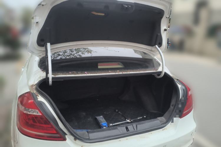 Used Geely Auto Emgrand 2014 Sedan 1.5L Manual Elite Model Trunk